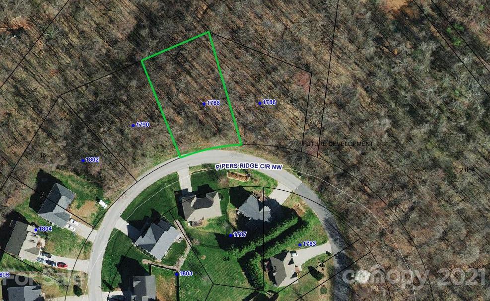 1788 Pipers Ridge Circle