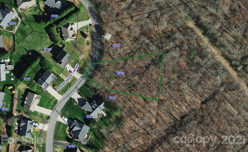 1776 Pipers Ridge Circle
