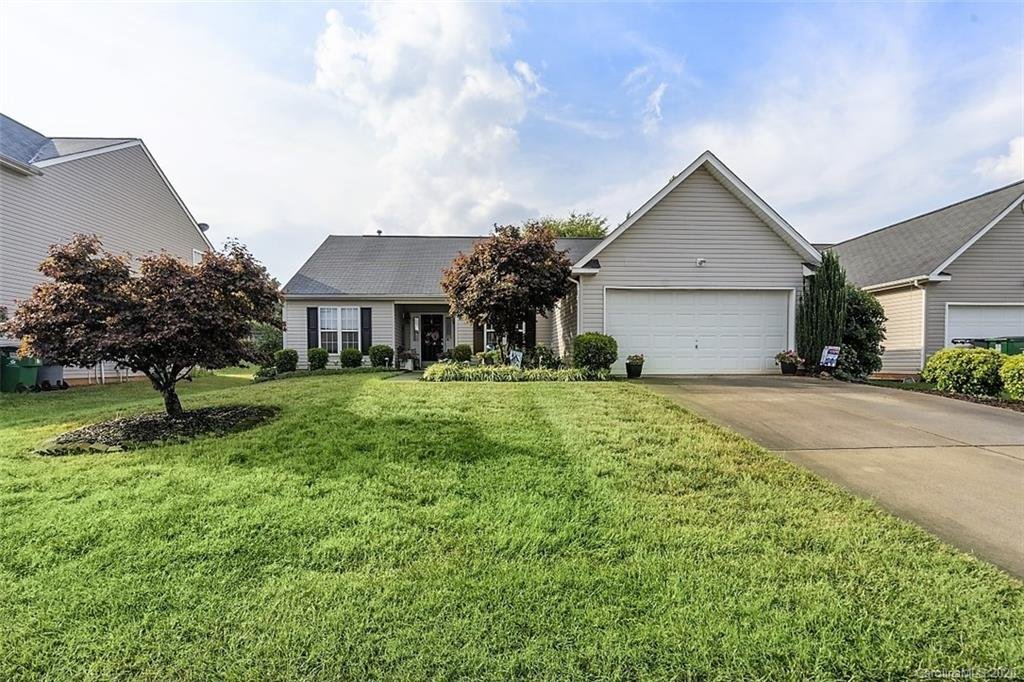 8914 Hedge Maple Road