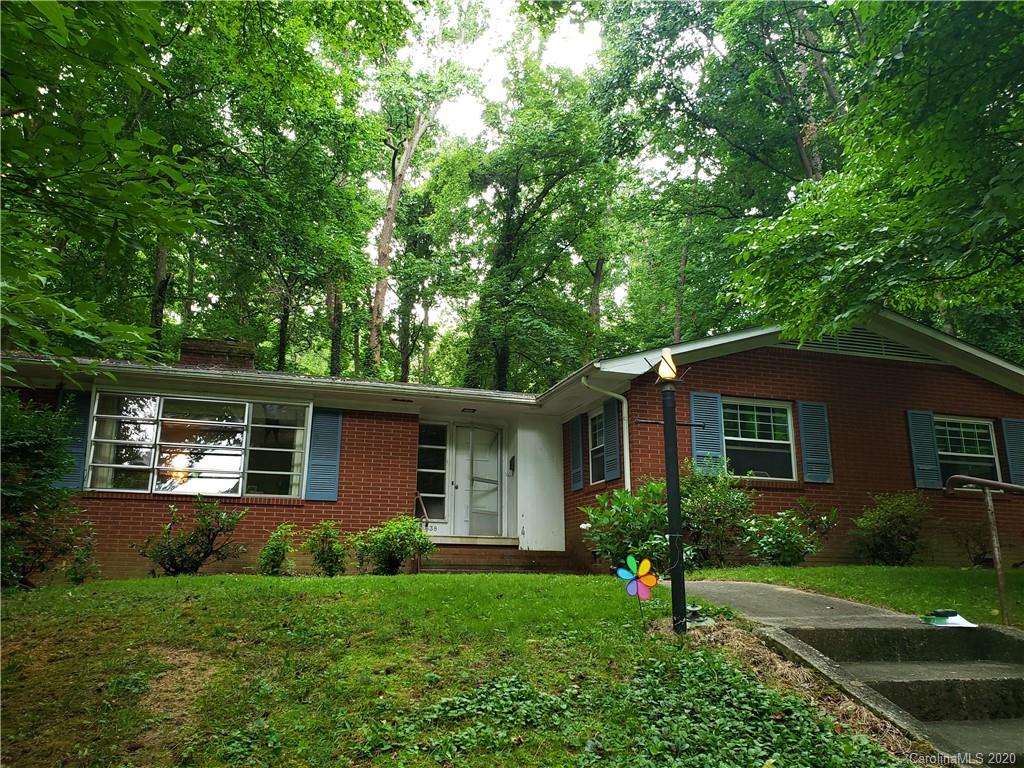 638 Grandview Drive