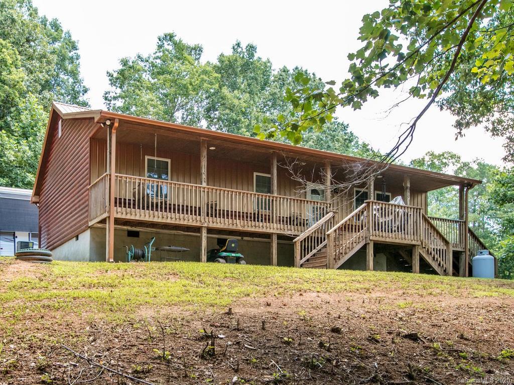 191 Stroud Mountain Trail