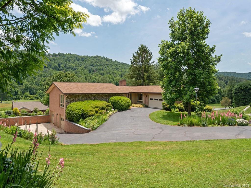 220 Northfield Court