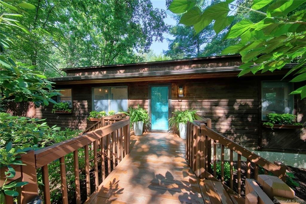 40 Cedar Trail