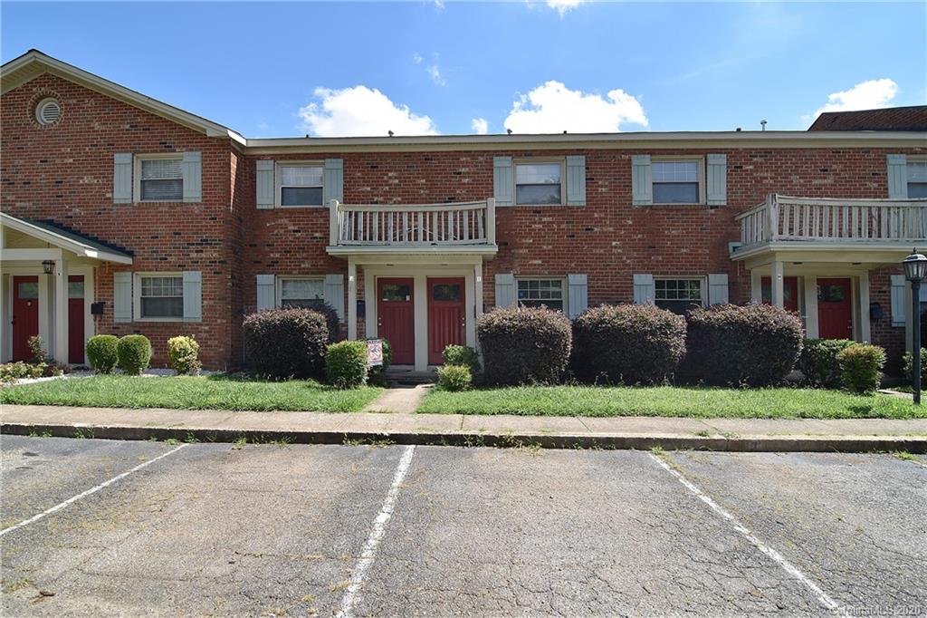 1201 Green Oaks Lane