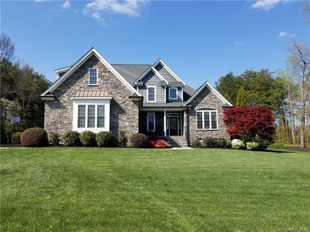1311 Oak Grove Lane