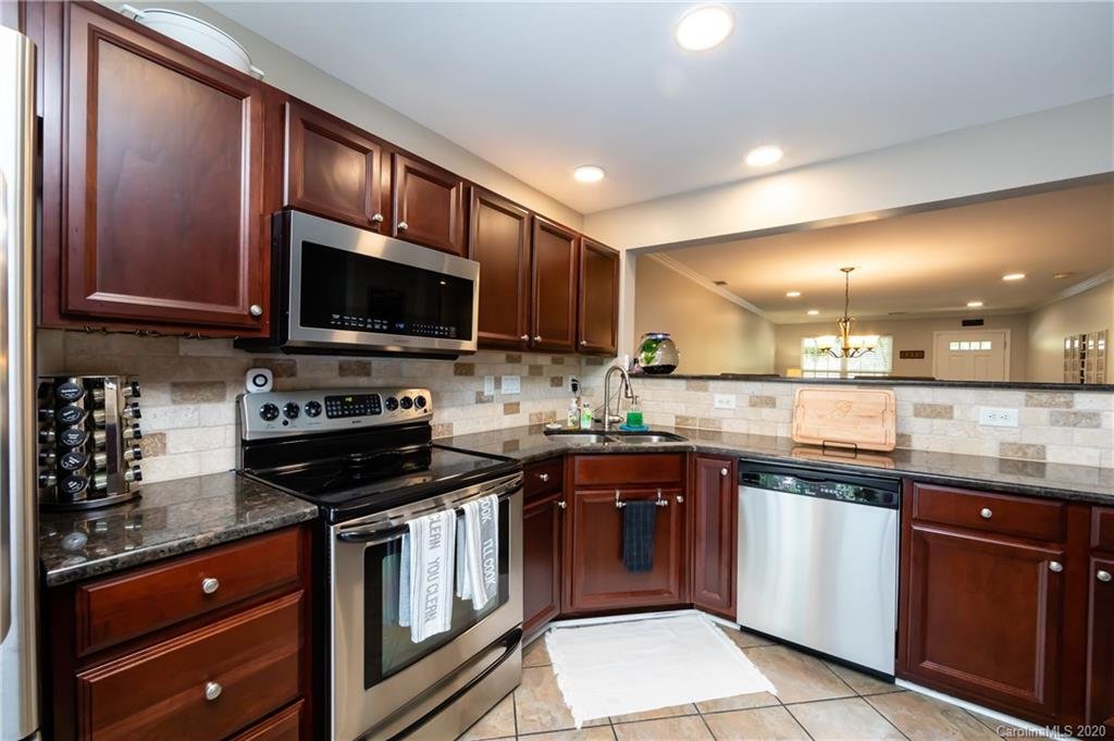 2664 Brackley Place