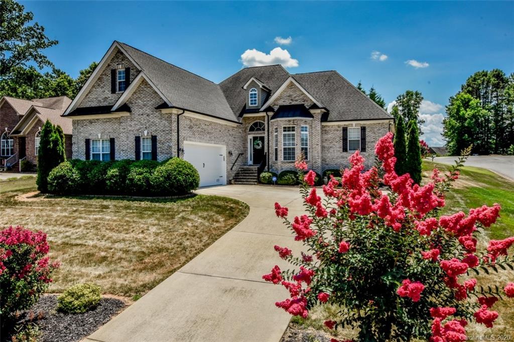 342 River Birch Circle