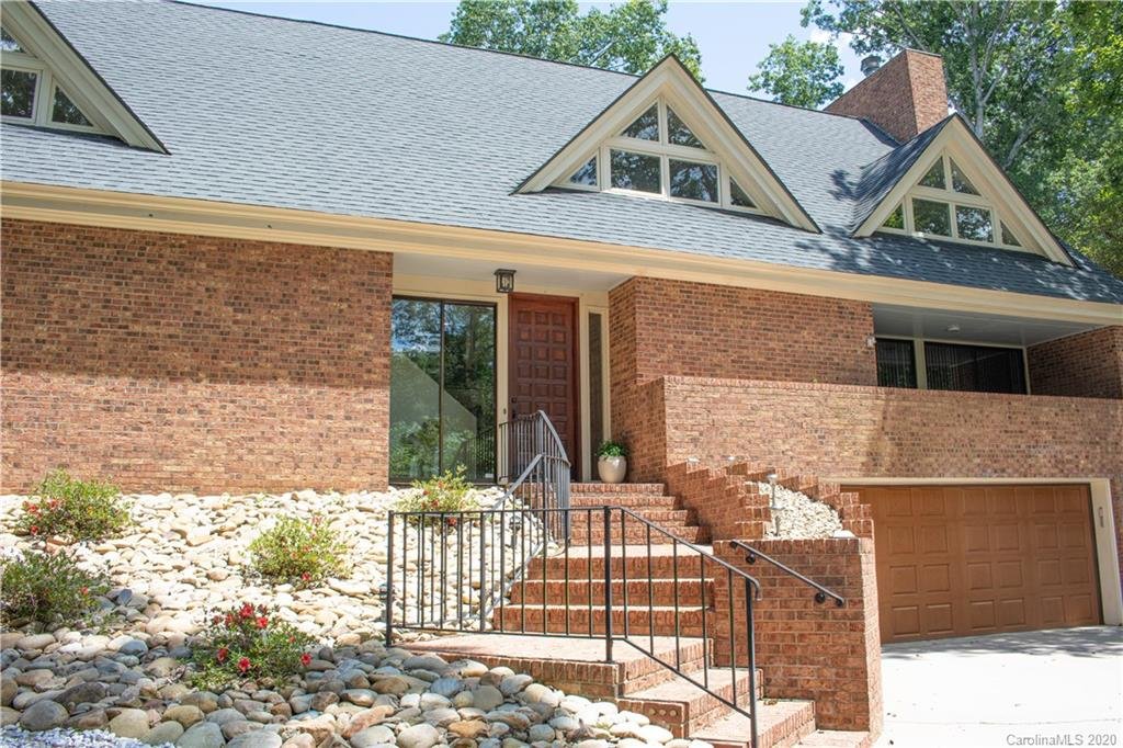3 Lawton Lane