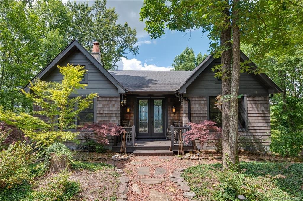 765 Summit Road