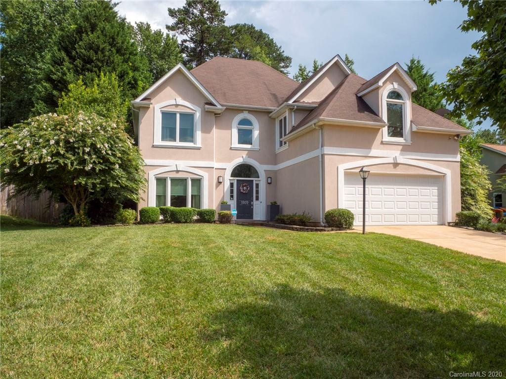 1809 Thornblade Ridge Drive