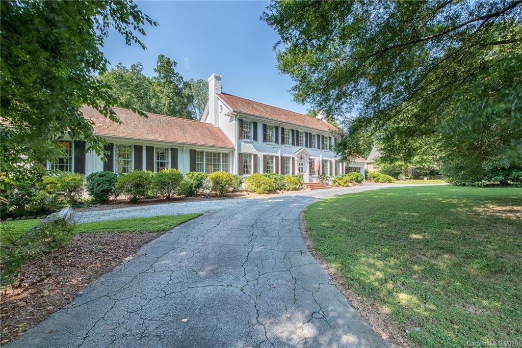 231 Confederate Avenue