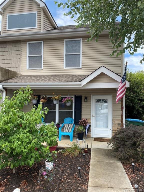 1 English Ivy Road