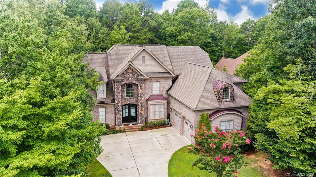 1111 Anniston Place