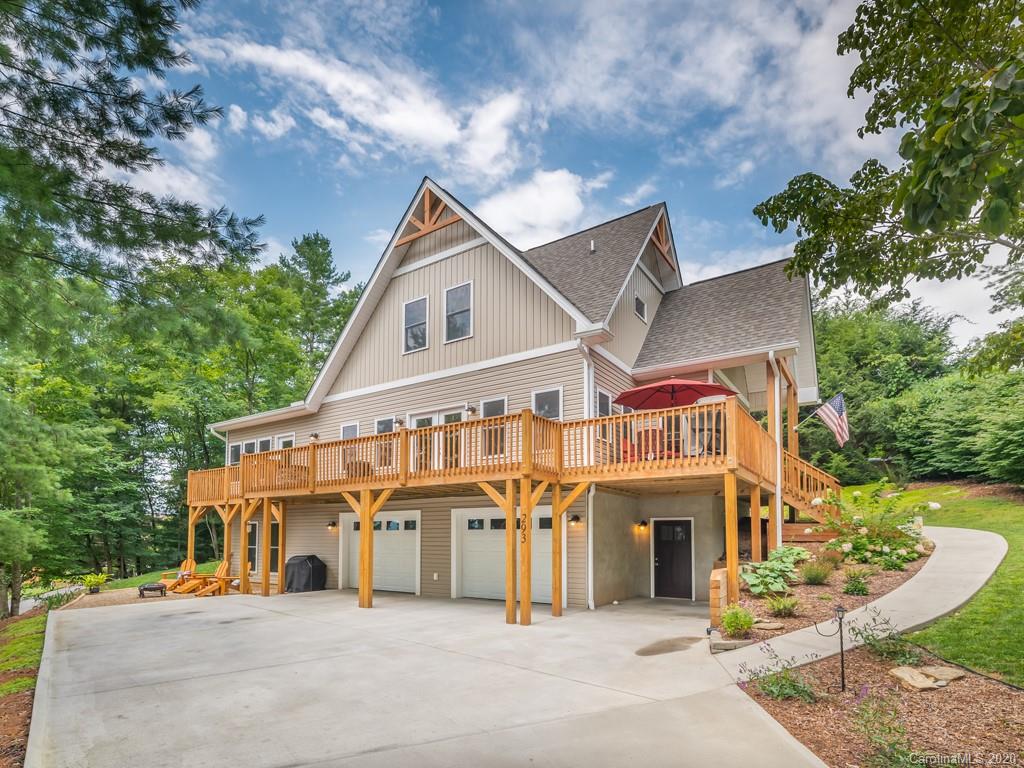 293 Circle Top Drive