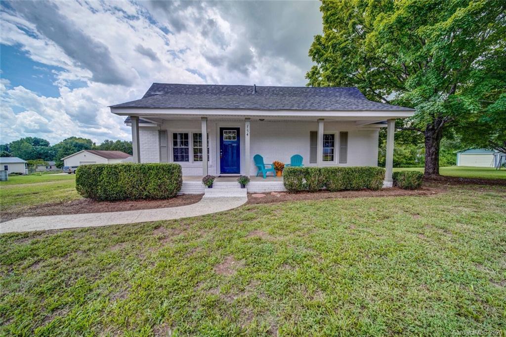 754 Rubens Road