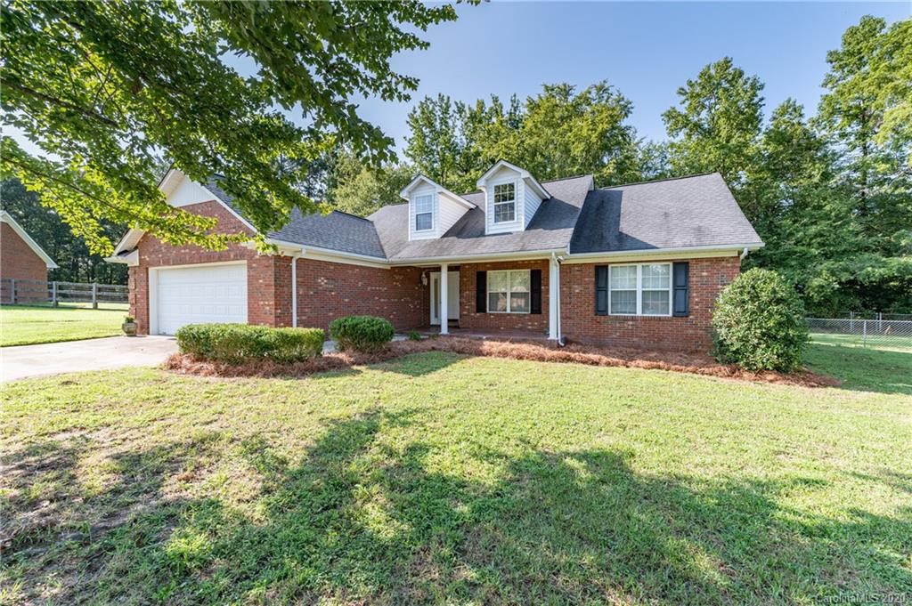 4401 Poxon Lane