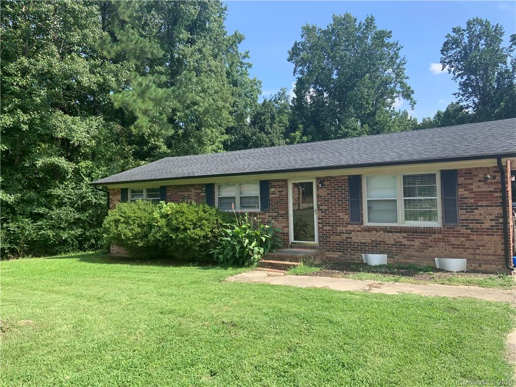 802 Castlewood Drive