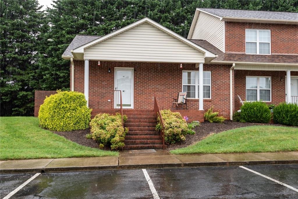 102 Brandywine Drive W1