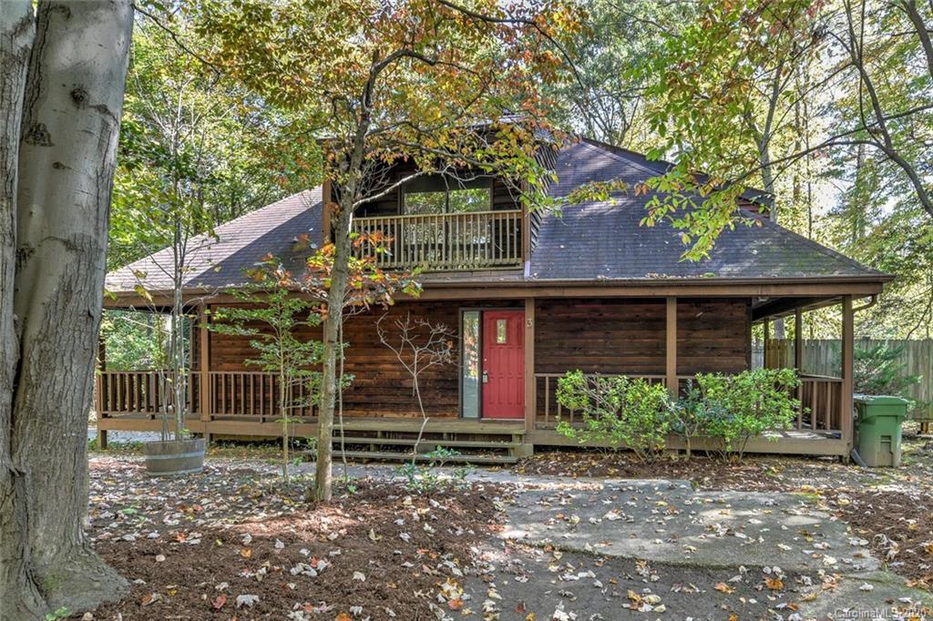 3 Greenleaf Road