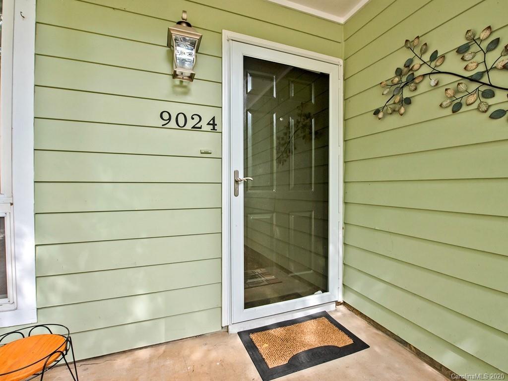 9024 Mcalpine Cove Court
