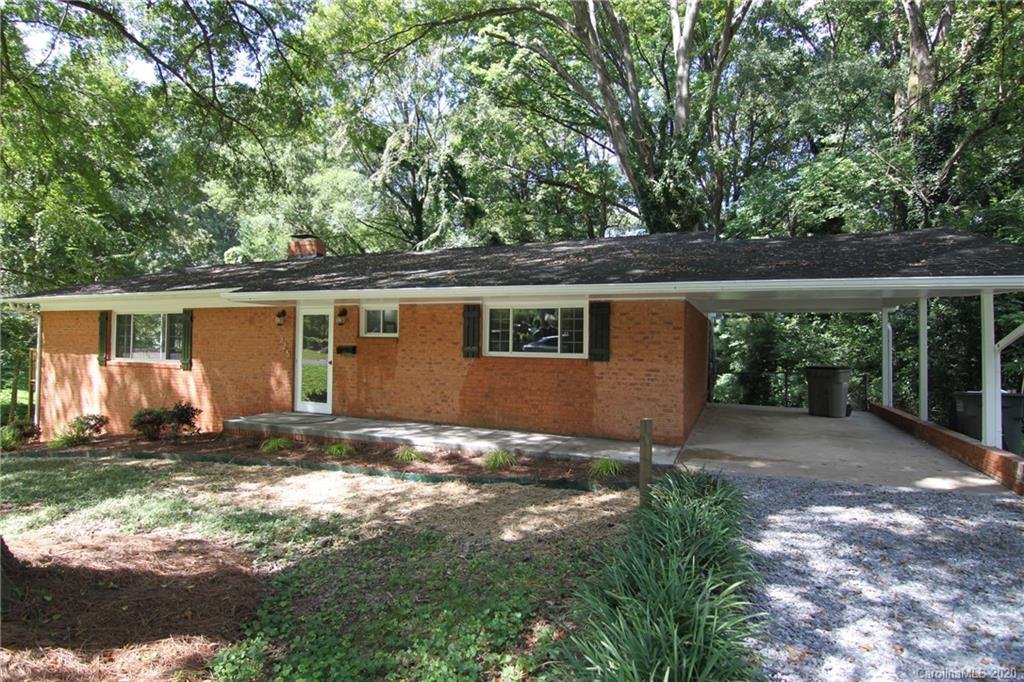 325 Ruby Lane