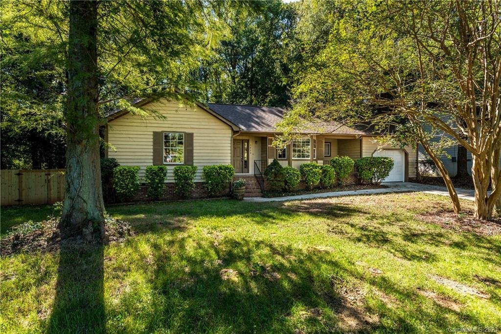 7938 Quail Field Drive