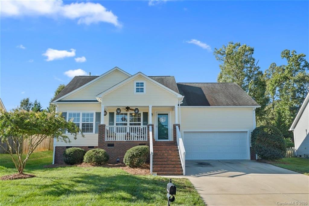 1488 Meadow Glen Lane