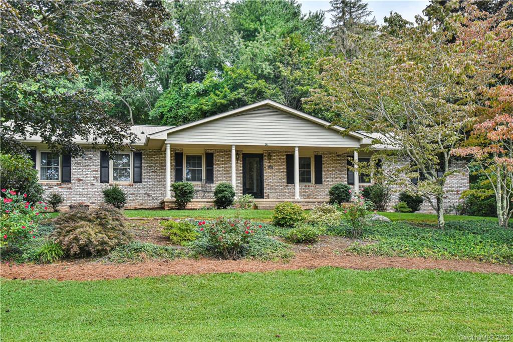 14 Ballantree Drive