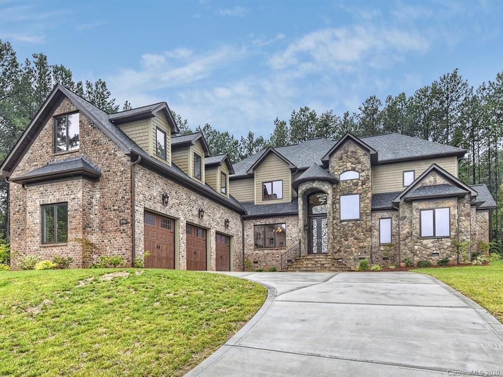 7946 Norman Pointe Drive