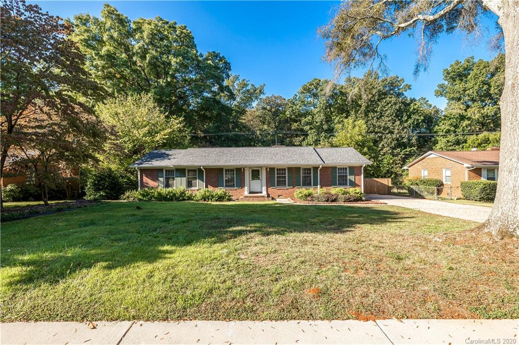 669 University Drive