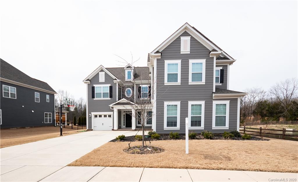 2682 Red Maple Lane