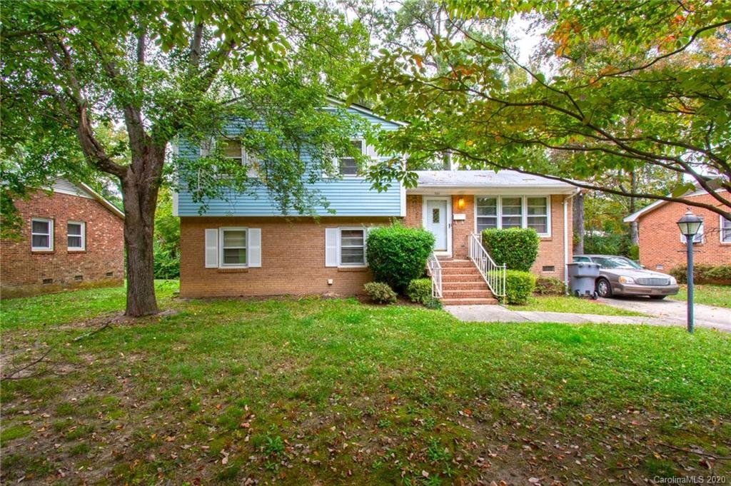 540 Derrydowne Drive 330