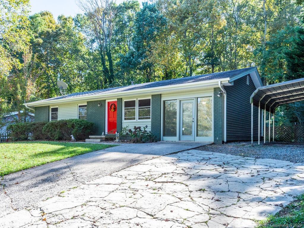 17 Lancelot Lane