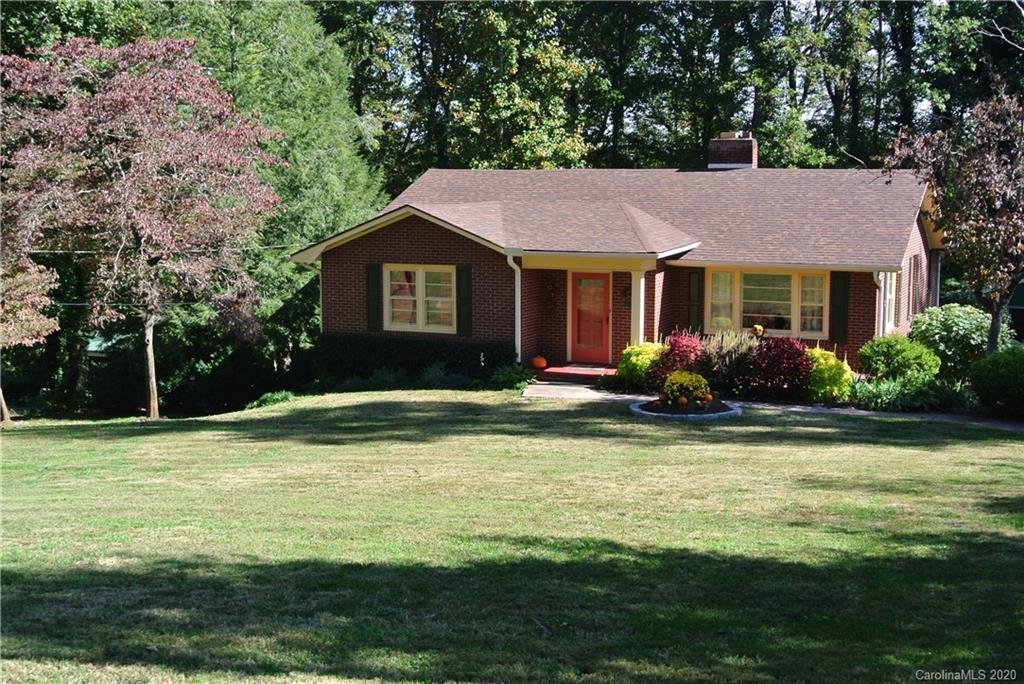 430 Forest Hills Circle
