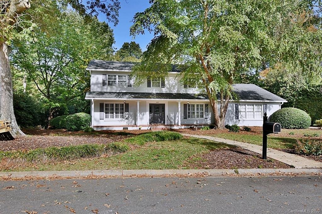 1627 Seldon Place