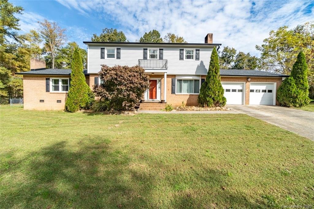 2977 Woodwind Drive