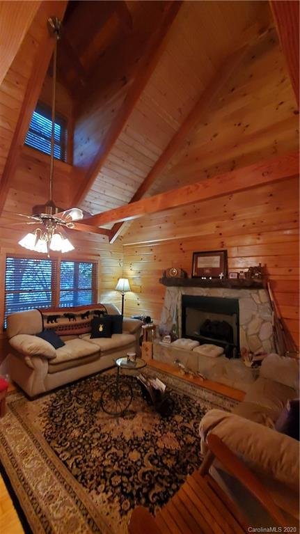 134 Private Pointe