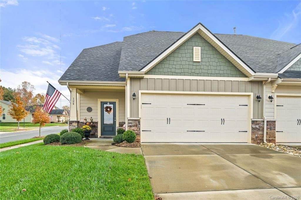 124 Canter Lane