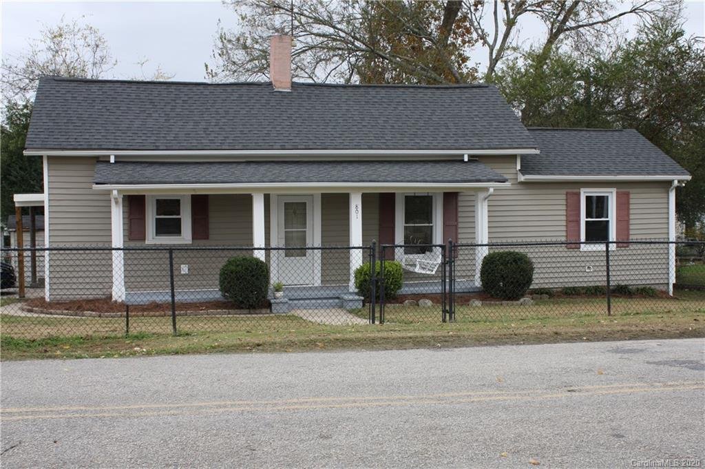 801 Old North Main Street 87