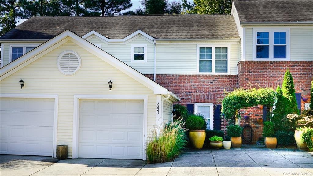 2223 Oak Hill Village Lane