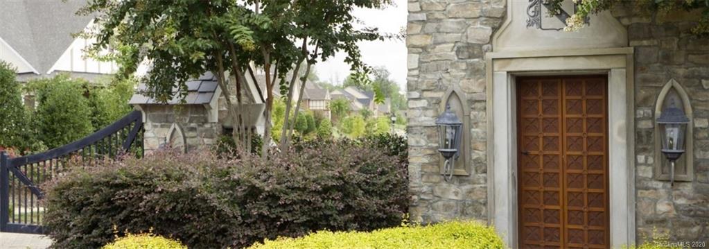 9968 Clarkes View Place