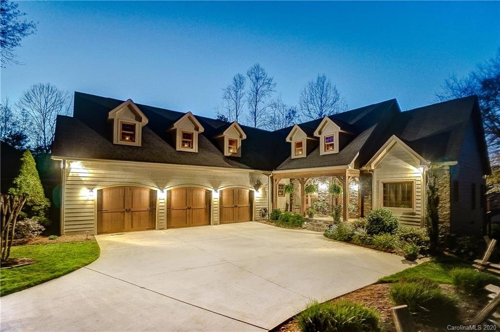 1719 Bay Head Court