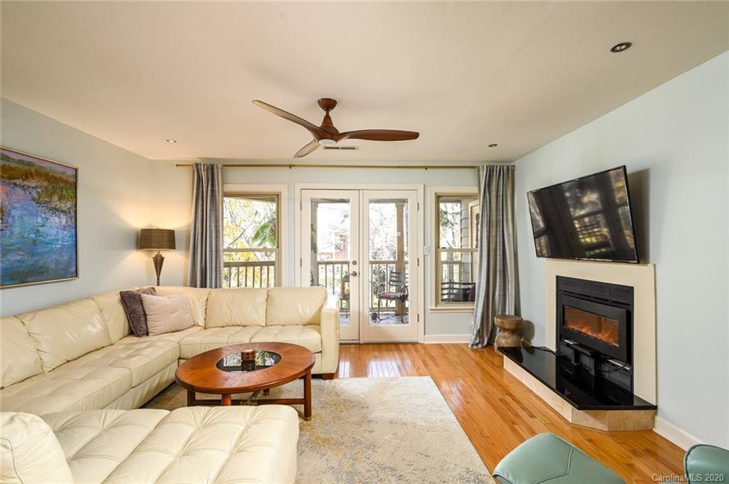 13820 Queens Harbor Road Unit B