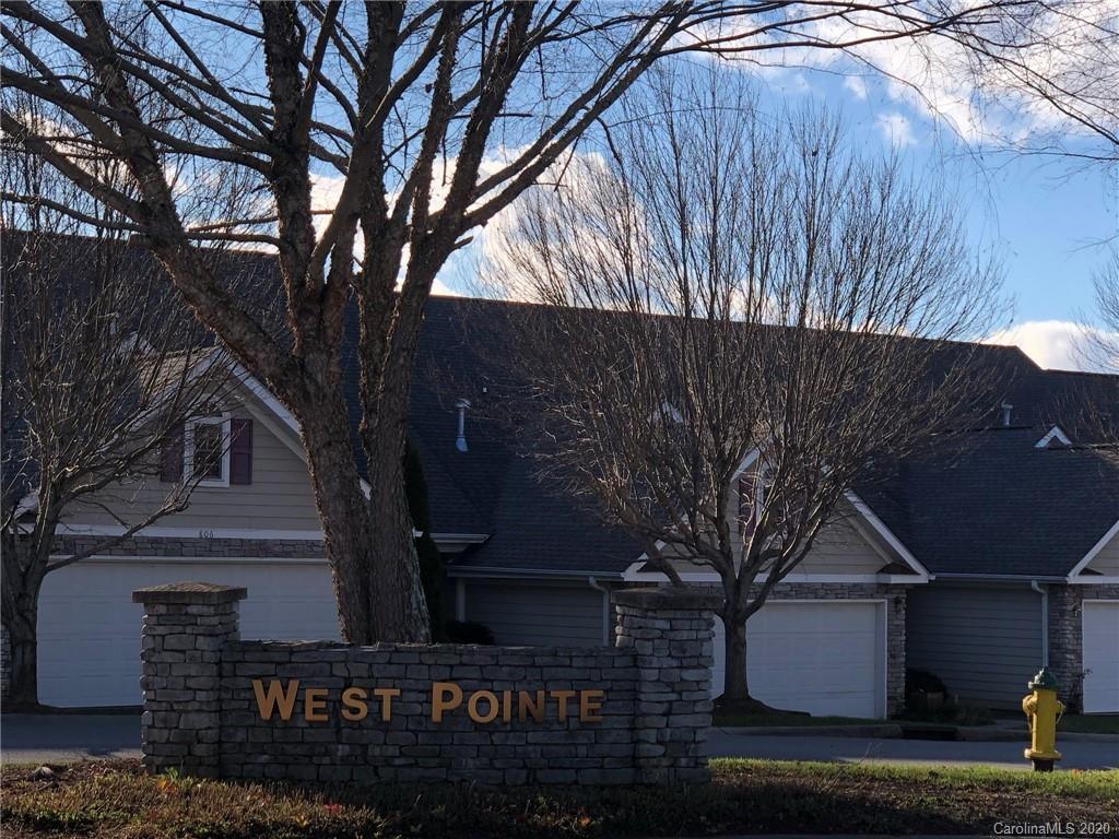 818 West Pointe Drive