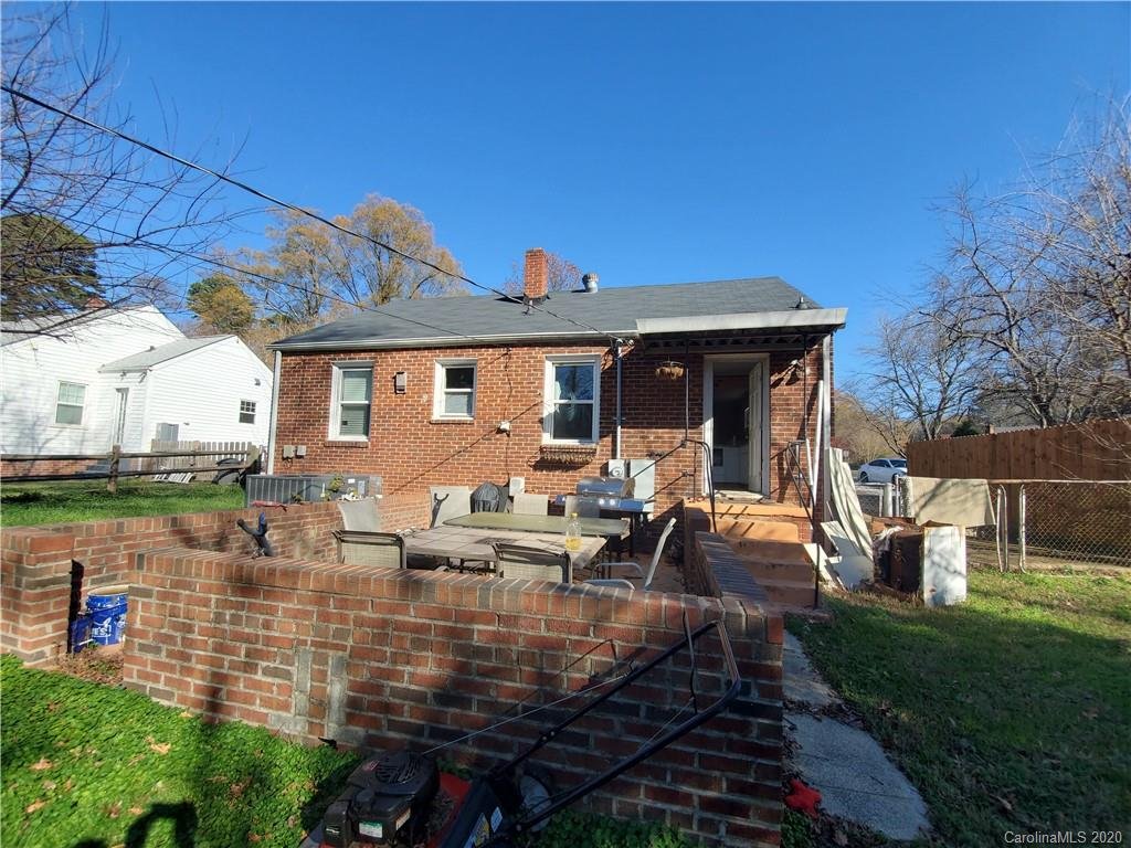 1016 Dade Street