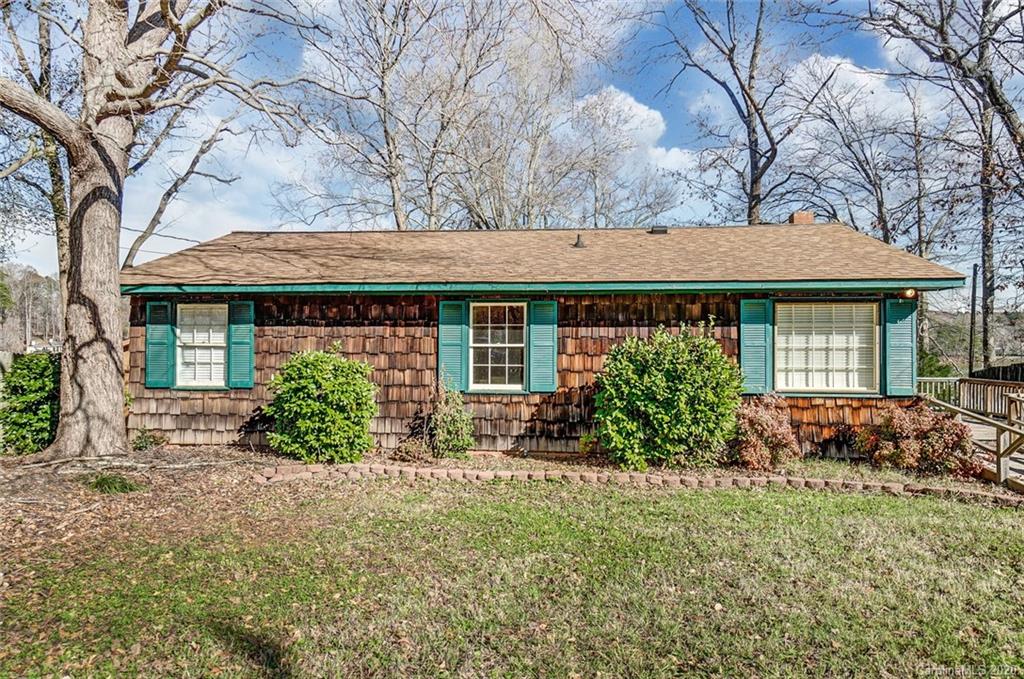 337 Paradise Circle