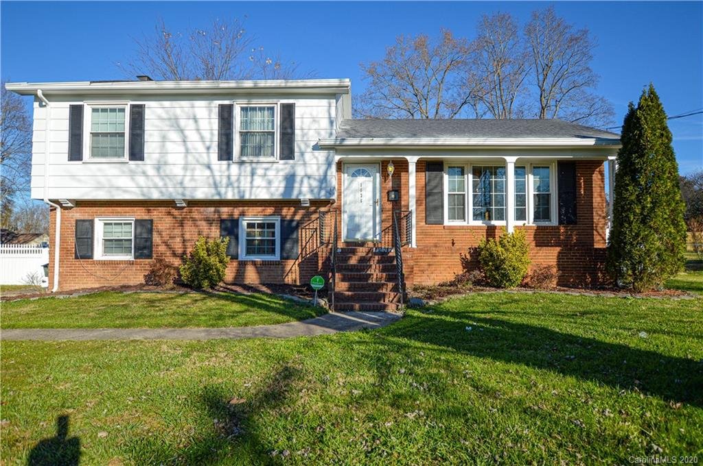 1636 Nottingham Drive