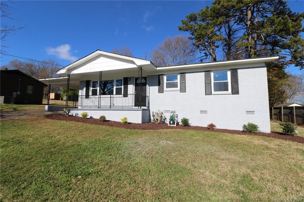 2430 Lynn Drive