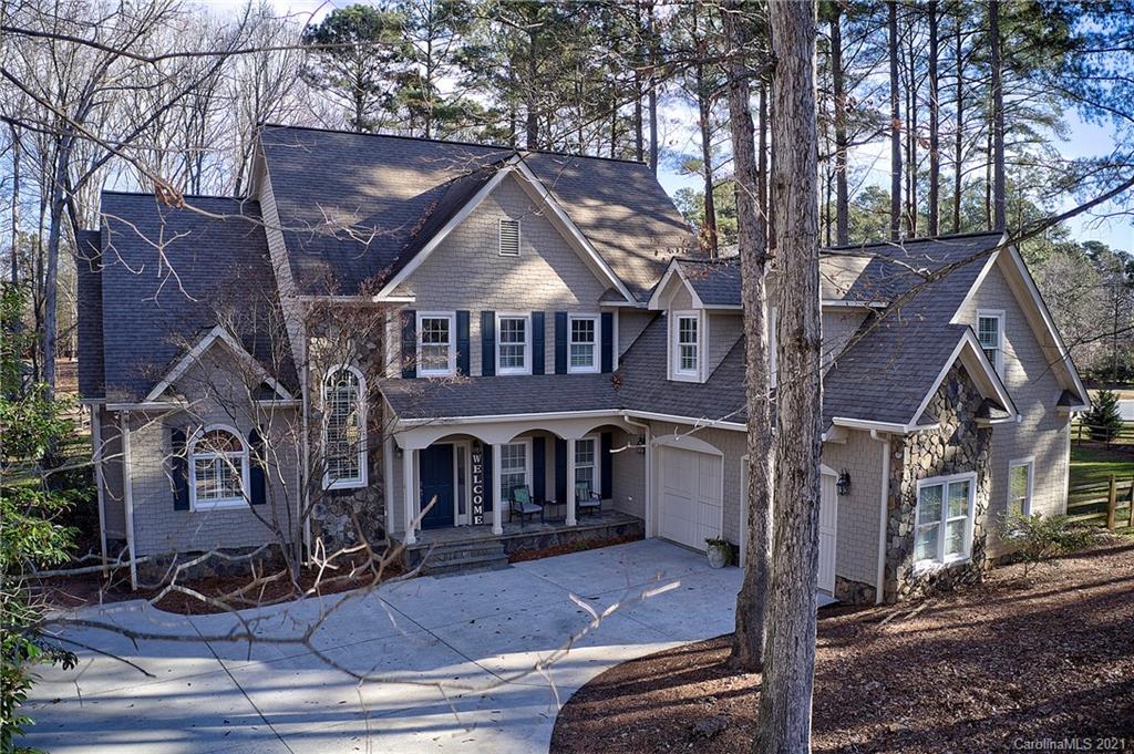 132 High Sail Court