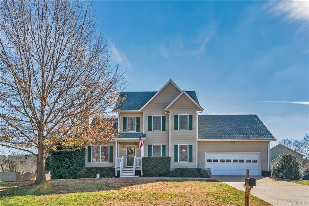 5455 Winding Oak Drive